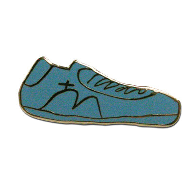  "Corcovado Hill Sneakers" Pin Badge (Light blue)